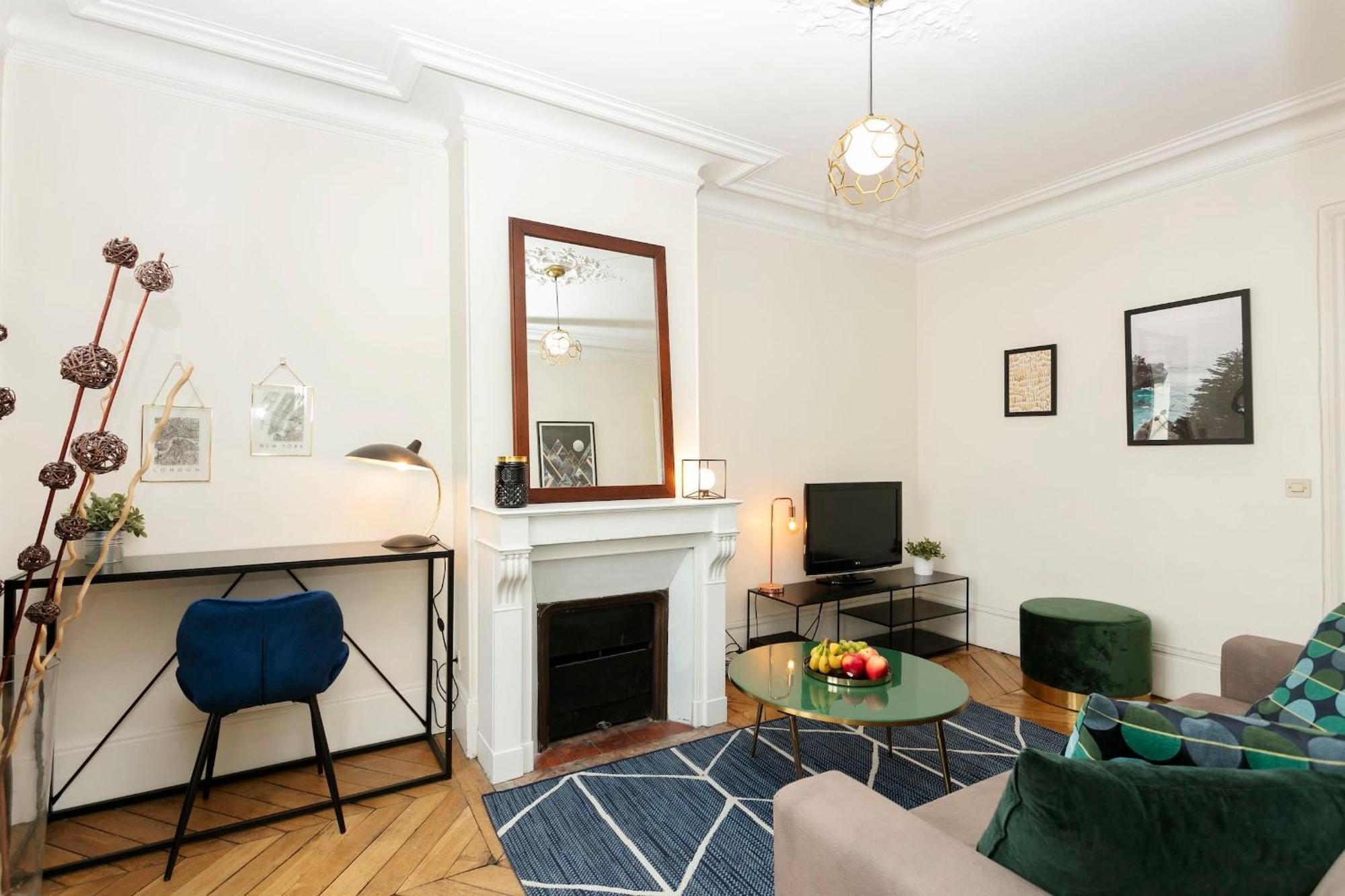 Bnbnova - Notre-dame - 1br With Balcony * Parijs