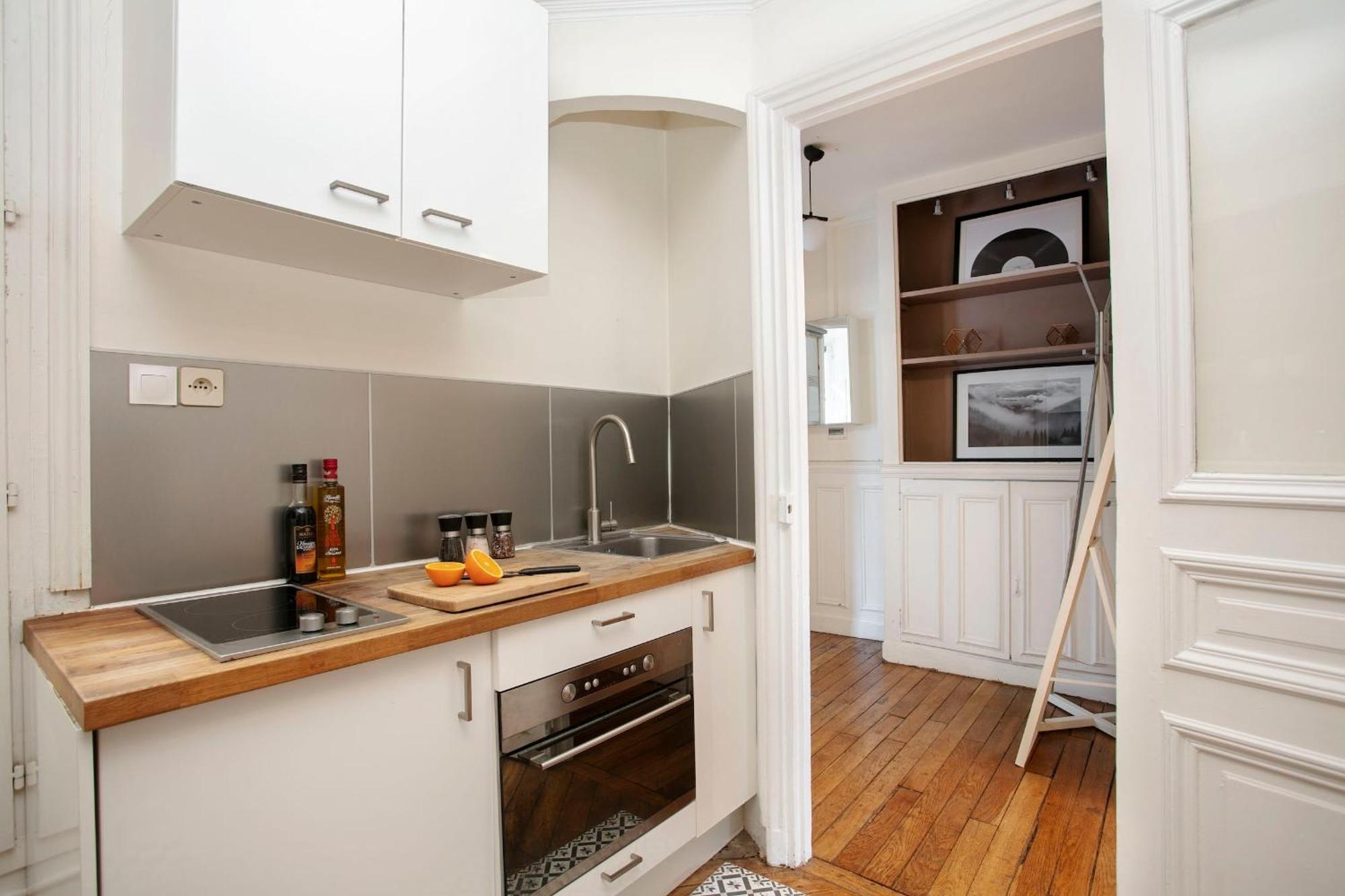 Bnbnova - Notre-dame - 1br With Balcony Appartement Paris