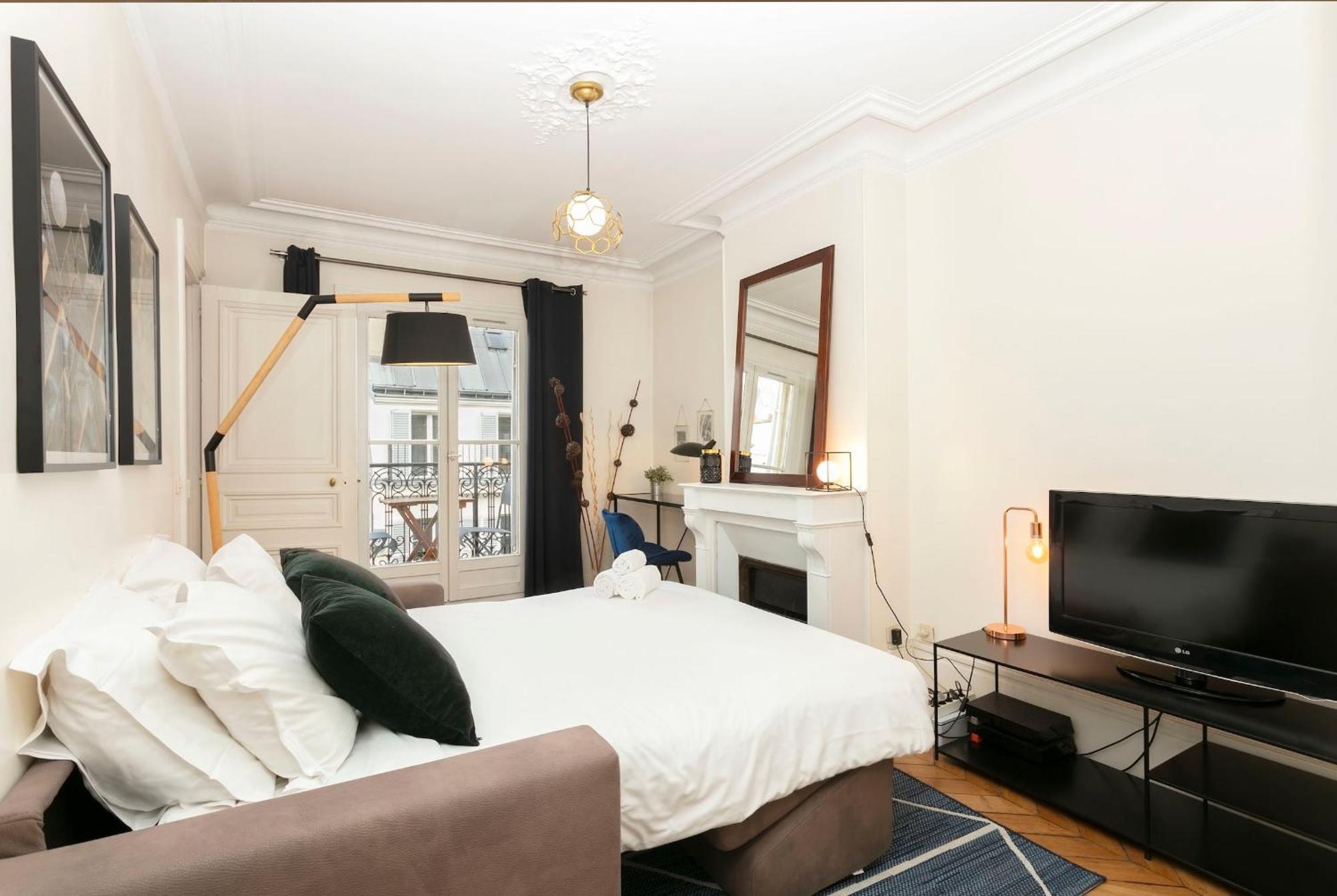 Bnbnova - Notre-dame - 1br With Balcony Parijs